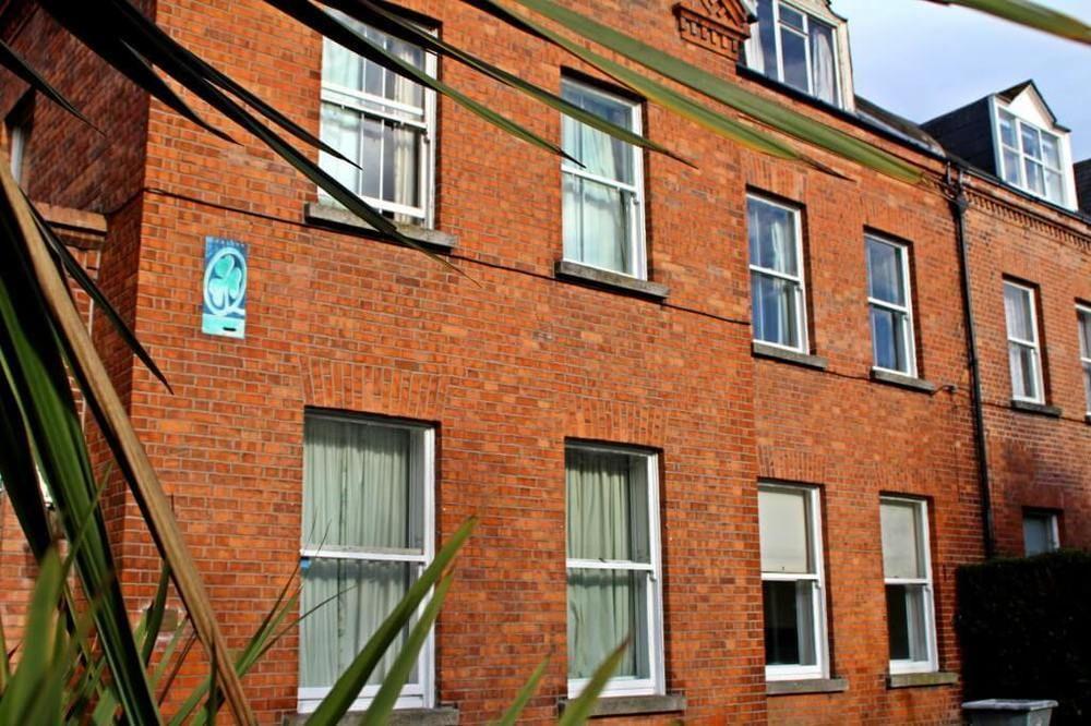Гостевой дом Paddy'S House Дублин Экстерьер фото